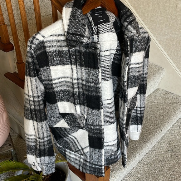 Cotton On Soft Fuzz Textured Plaid Jacket - Picture 2 of 12